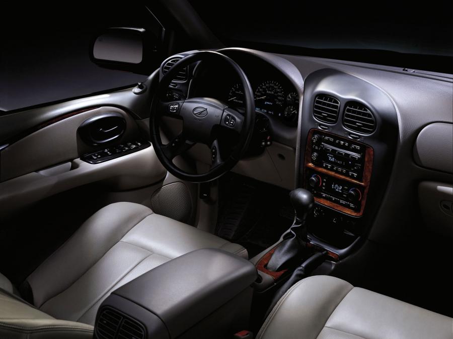  Oldsmobile Bravada 2001 года  (фото 3 из 16)